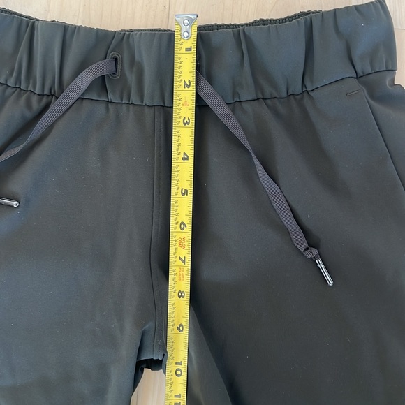 Lululemon casual pant - Picture 10 of 10